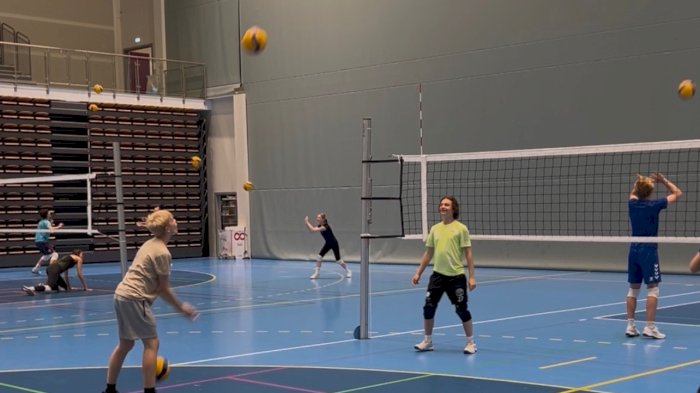 Volleyball leir uke 33
