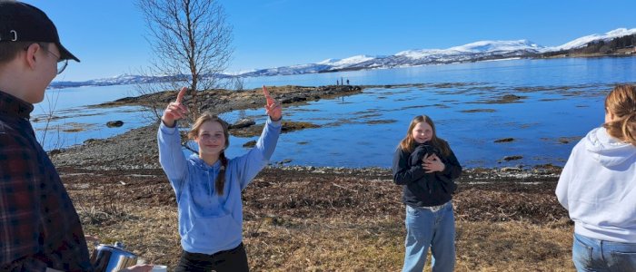 Acta Tweens på Holmen
