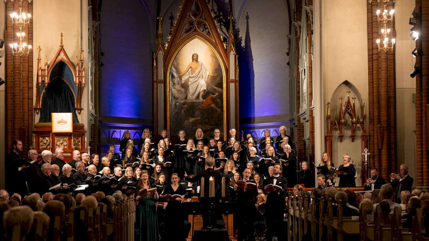 Adventsfestivalens åpningskonsert 2026 - Konsert med korene i Bragernes kirke og Sakarias Tranvåg