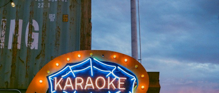 KARAOKE NIGHT