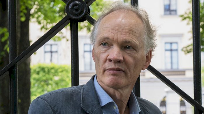 Tor Bomann-Larsen: Kongemakten - mellom Gud og hvermann
