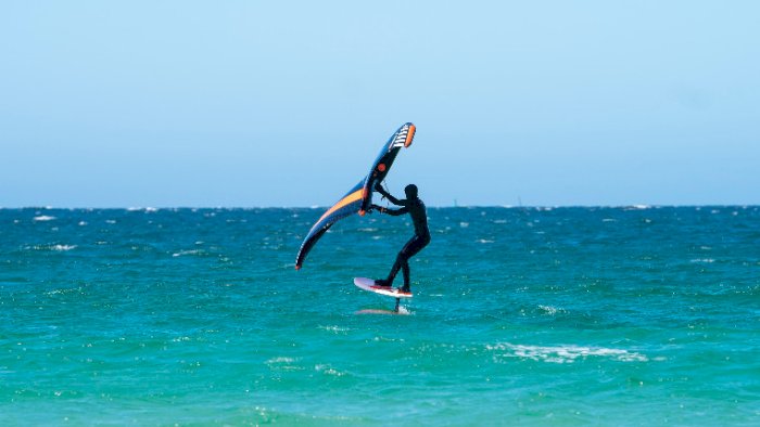 Wingfoil camp på sola