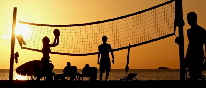 Volleyball i solen!