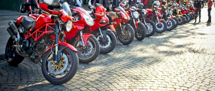 Desmodromenes Ducati banedag 19. mai