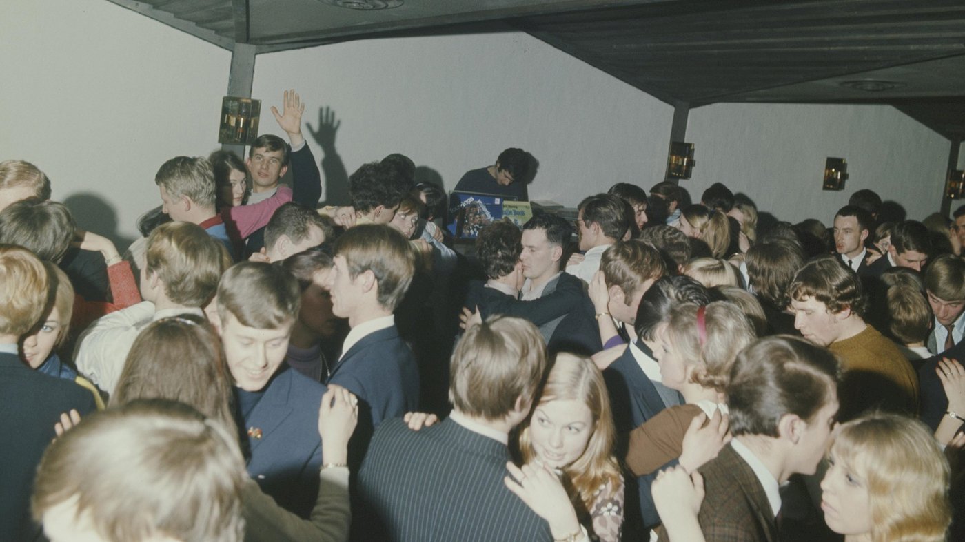 7.11 Klubb for folk som legger seg tidlig