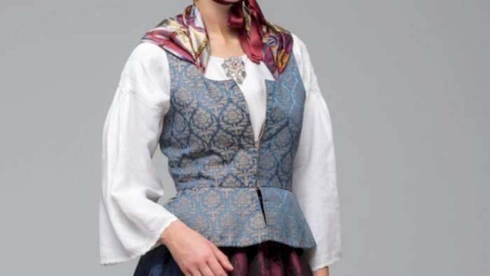 Kurs i søm av Sør-Østerdalsbunad Dame høst 2026