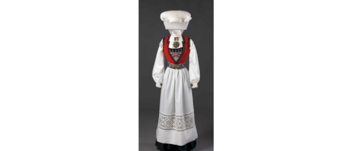 Kurs i barnebunad/brodering og montering av Rogalandsskjorte, Hardangerskjorte og forkle.