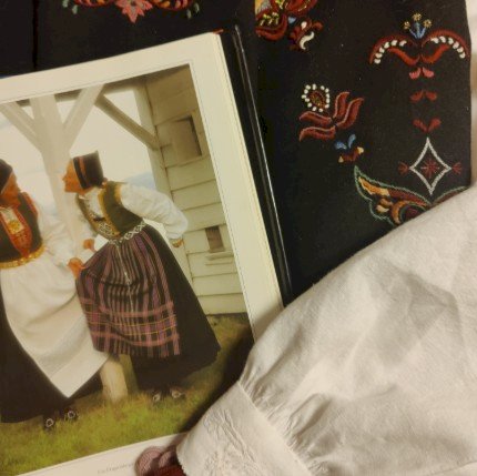 Sy din egen bunad eller festdrakt  - Kurs A