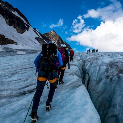 VR25: Uranostind (2157 moh.)